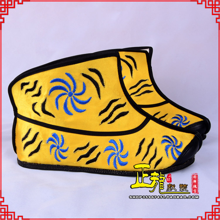 桐梓.美猴王靴子虎纹靴金黄快靴 猴鞋